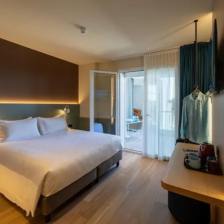 מלון Il Tridente ביביונה